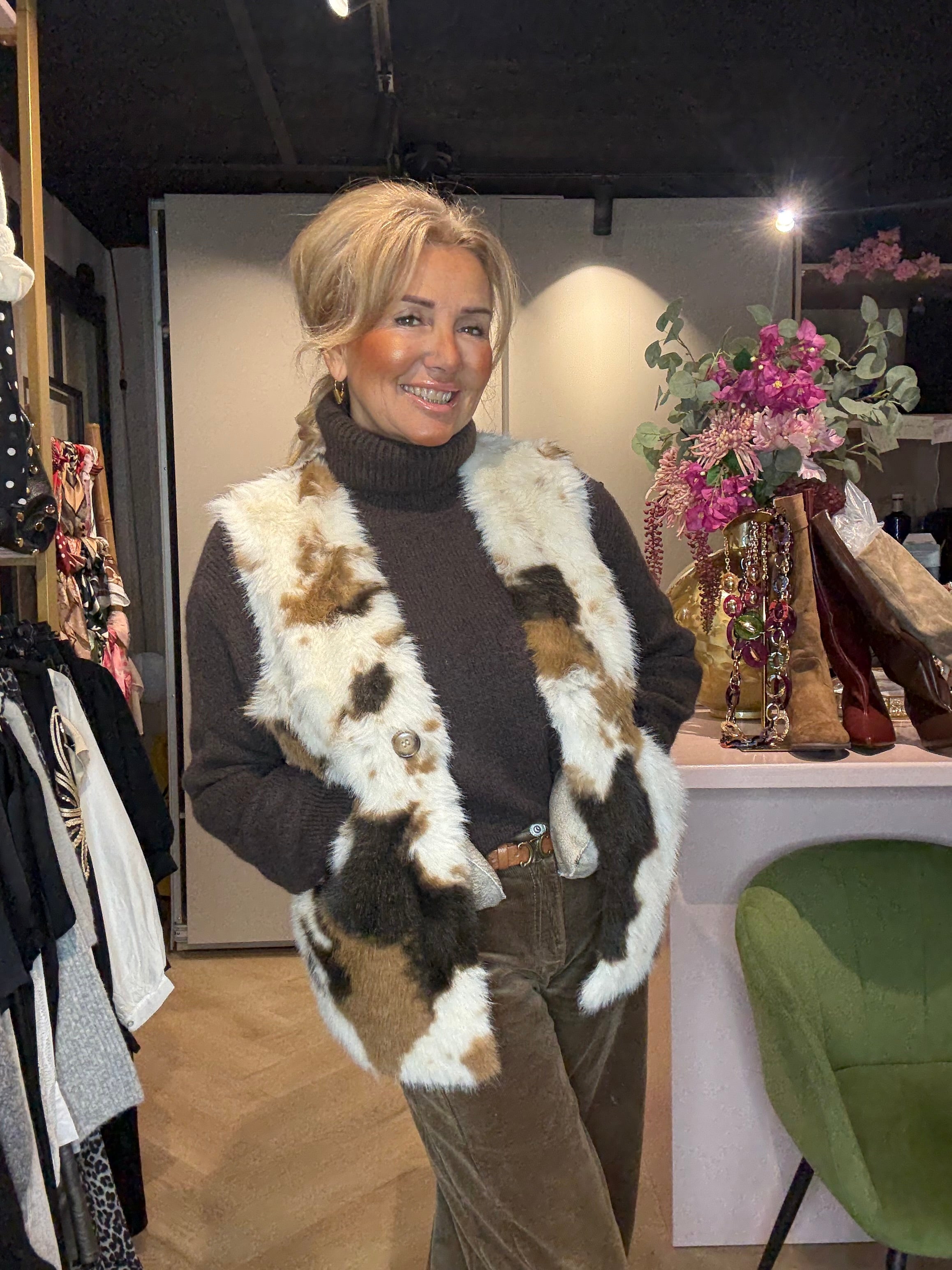 Bodywarmer fake Furr koeien 🐄 vlekjes Bruin